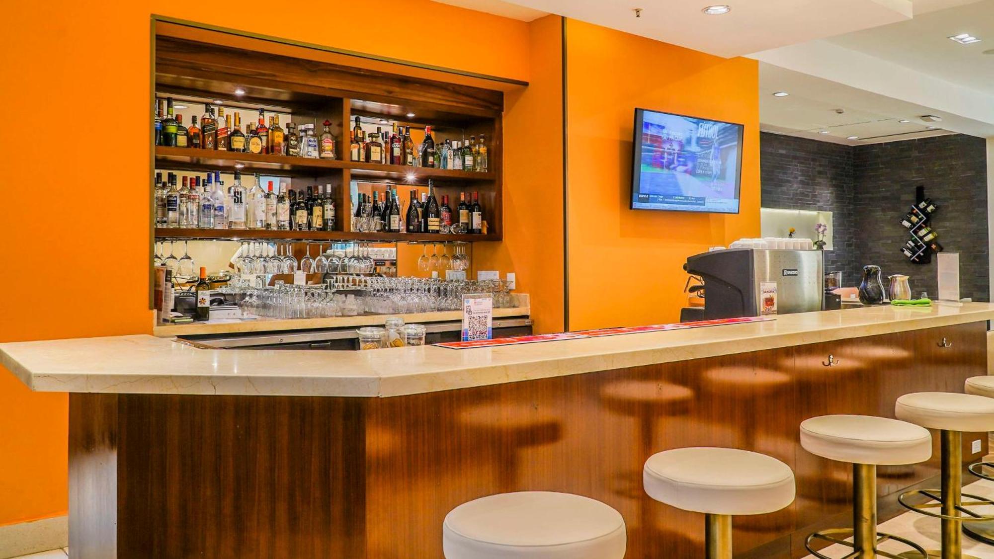 Hilton Garden Inn Panama City Downtown, Panama Exterior photo