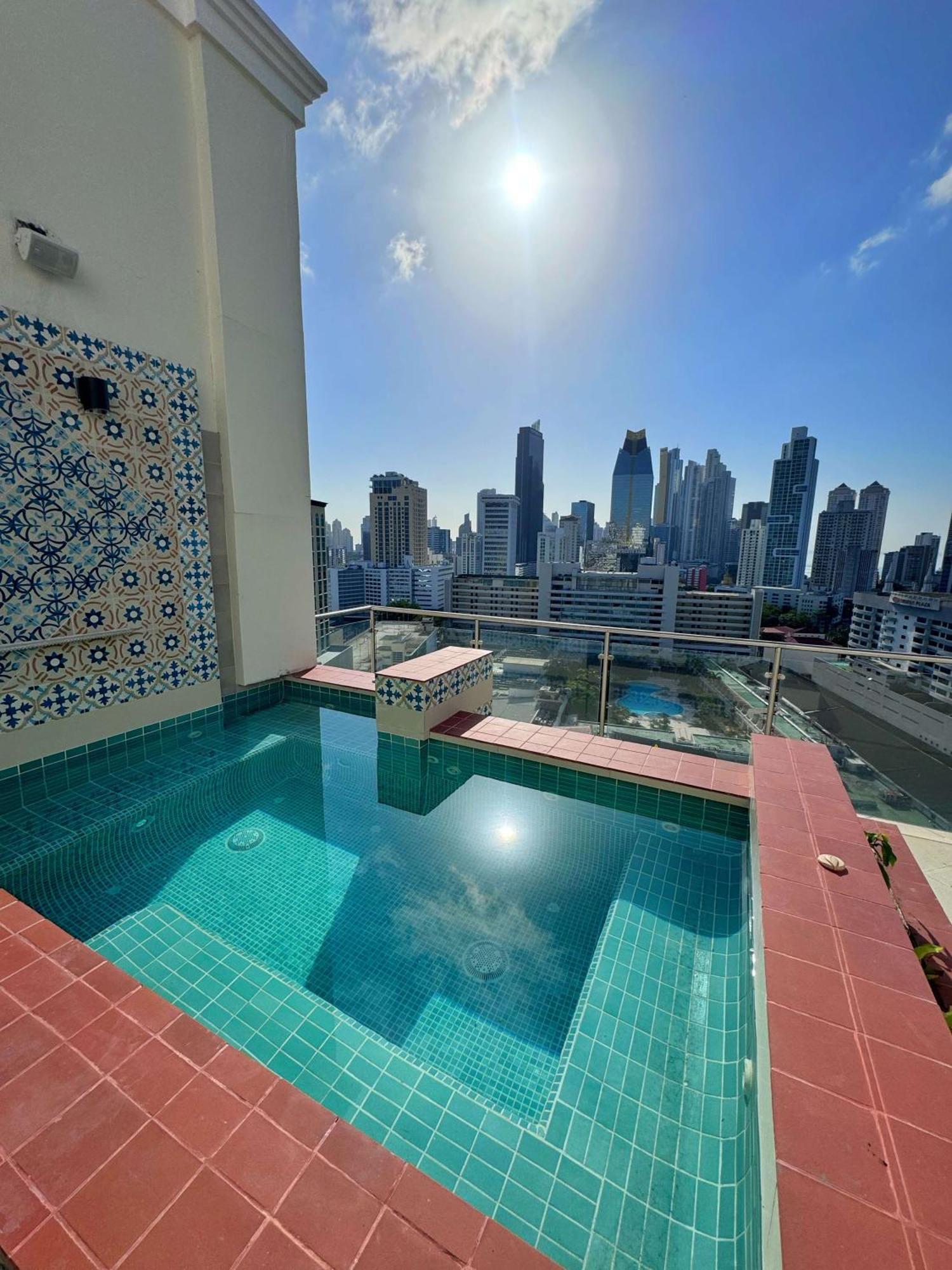 Hilton Garden Inn Panama City Downtown, Panama Exterior photo